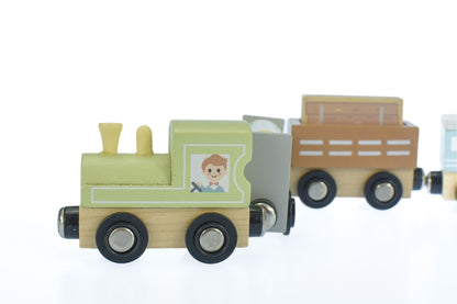 My Forest Friends Wooden Train & Carriage Set